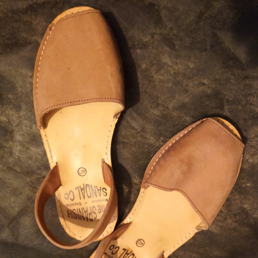 Spanish Sandal Co Tan Size 40